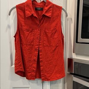 Banana Republic Sleeveless Button-Down Top in Orange  Red
